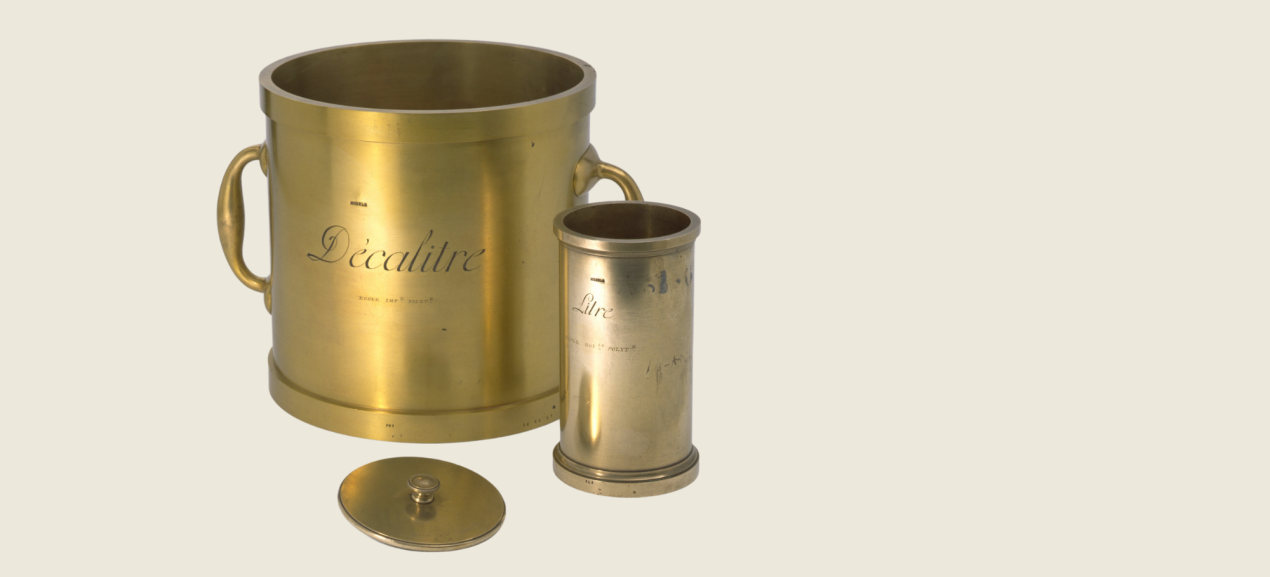 Litre and decalitre: brass models from the École Polytechnique