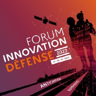 Des élèves ingénieurs polytechniciens au Forum Innovation Défense 2023