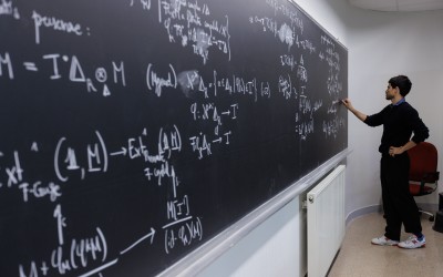 L’École polytechnique généralise l’enseignement de l’intelligence artificielle en 2ème année à partir de septembre 2026