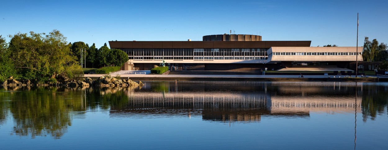 Projet d'implantation de LVMH au sein du Parc d'Innovation et de Recherche:  état des lieux et enjeux - École polytechnique, école d'ingénieur