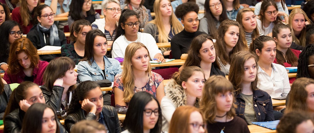 Journée "Filles, Maths et Informatique, une équation lumineuse"