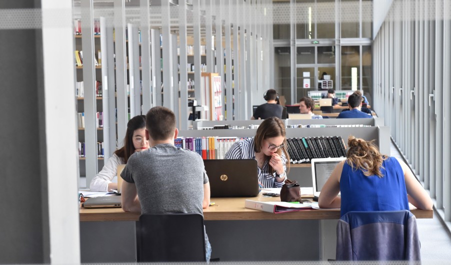 Copie de Liste des cours par filière