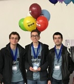 L’X wins the SWERC programming contest and qualifies for the world finals