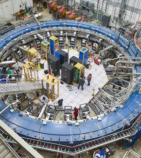 Shedding light on the muon’s magnetic moment puzzle