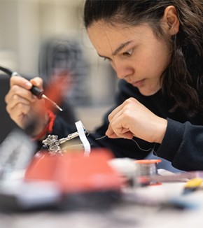 Des élèves ingénieurs polytechniciens confrontés au design des technologies innovantes 