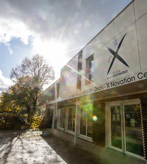 Le Drahi-X Novation Center